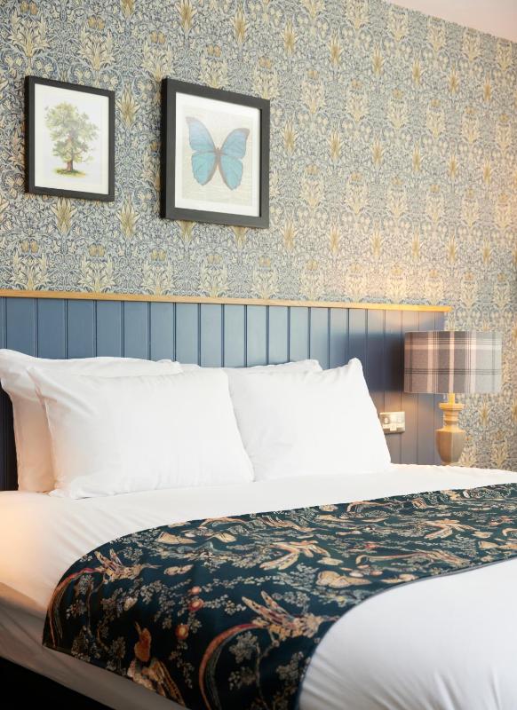 Superior Double Room image 1