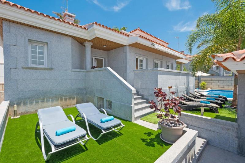 Villa Leonardo Dos by Villa Plus - image 13