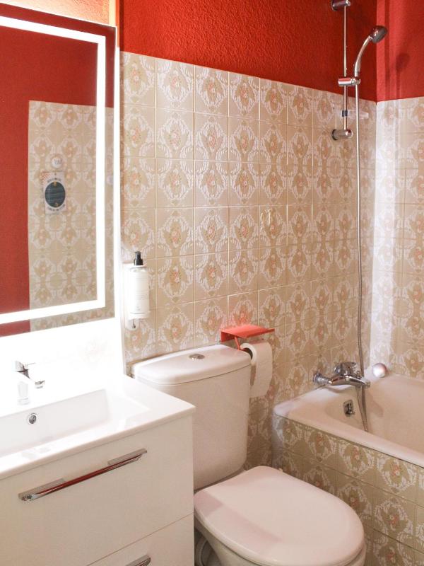 Deluxe Double Room with Sea View image 4