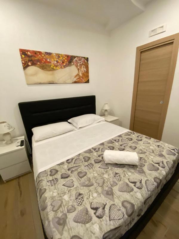 Double Room image 4