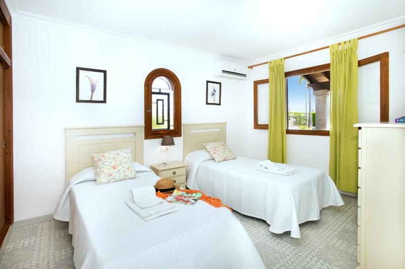 Villa Bauza by Villa Plus - image 11