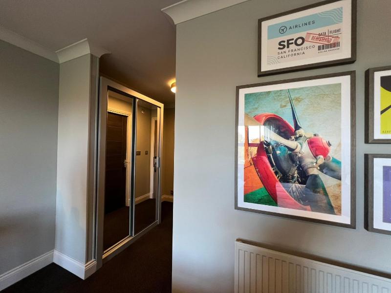 Deluxe Double Room image 3