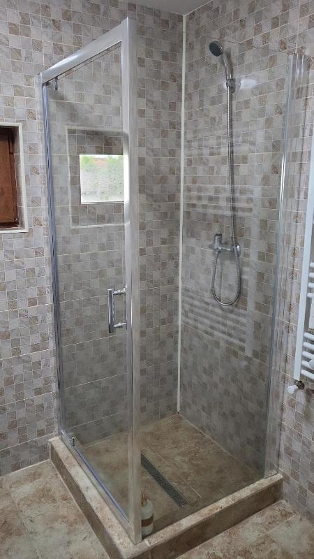 Standard Double or Twin Room image 3