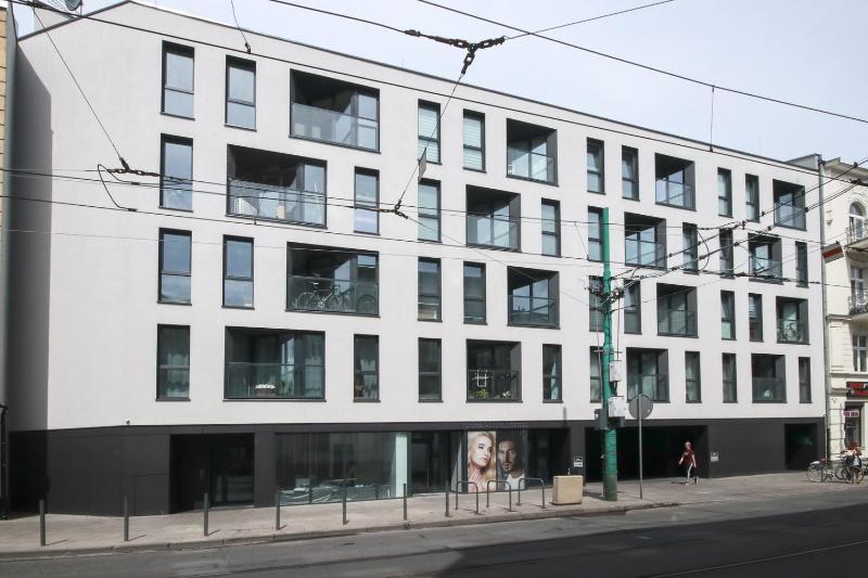 Apartamenty HashtagWilda_Apartament Złoty - image 10