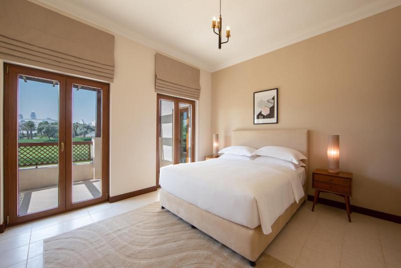 3 Bedroom Golf Villa with Private Pool image 2