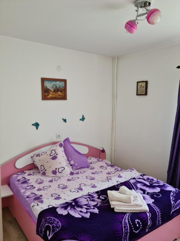 Double Room with Private Bathroom image 3