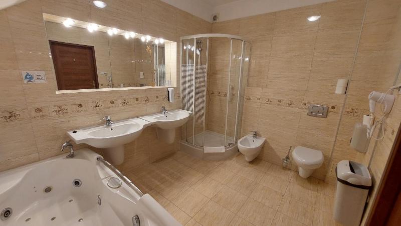 Apartment image 2
