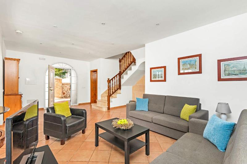 Villa Genestar by Villa Plus - image 5