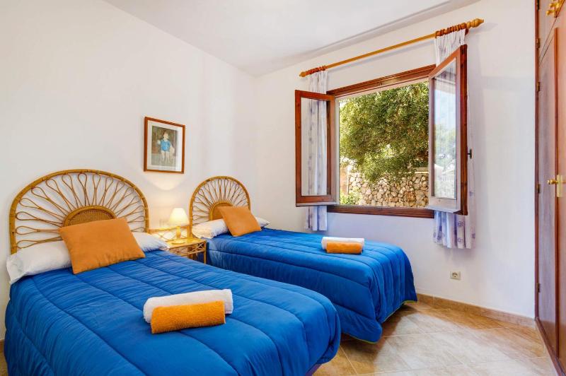 Villa Casa Blanca by Villa Plus - image 12