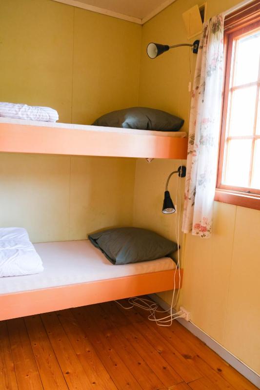 Two-Bedroom Cottage image 3