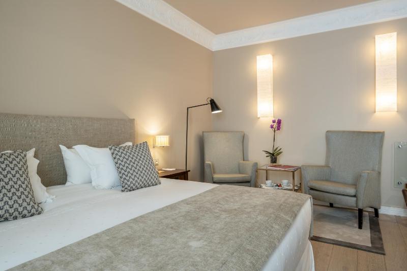 Double or Twin Room image 1