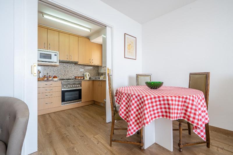 Hauzify I Apartament Nautilus - image 4