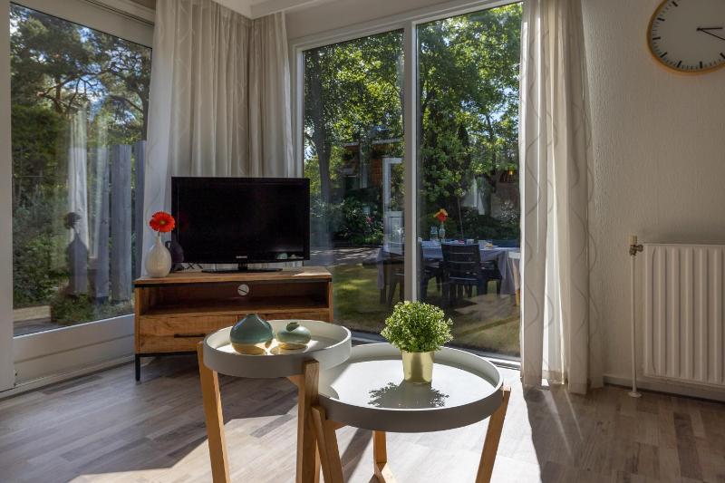 Two-Bedroom Chalet image 4