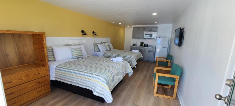 Driftin Sands Motel - image 23