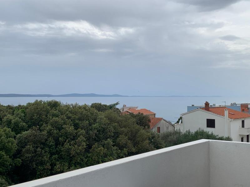 Two-Bedroom Apartment with Sofa Bed and Sea View image 3