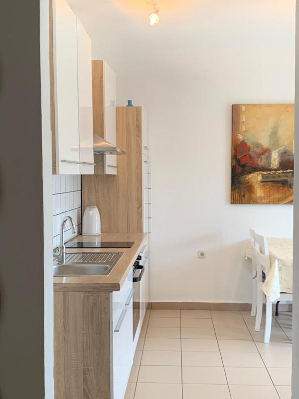Two-Bedroom Apartment with Sofa Bed image 4