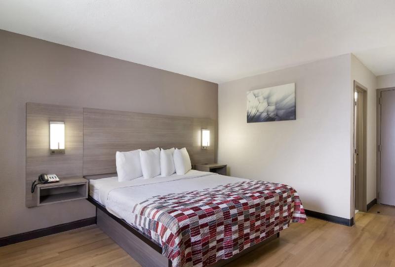 Superior King Room Non-Smoking image 3