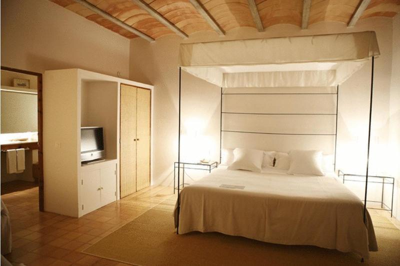 Double Room image 4