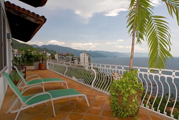 Villa in Conchas Chinas Vallarta - image 5