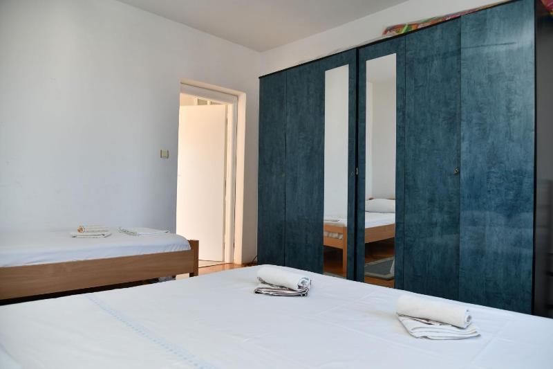 Apartments Valerija - image 30