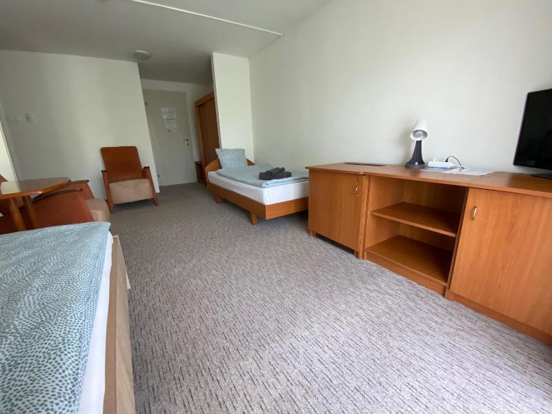 Suite with Balcony image 3