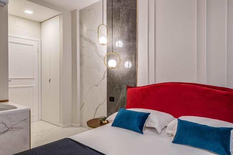 7heaven pontevecchio rooms - image 7