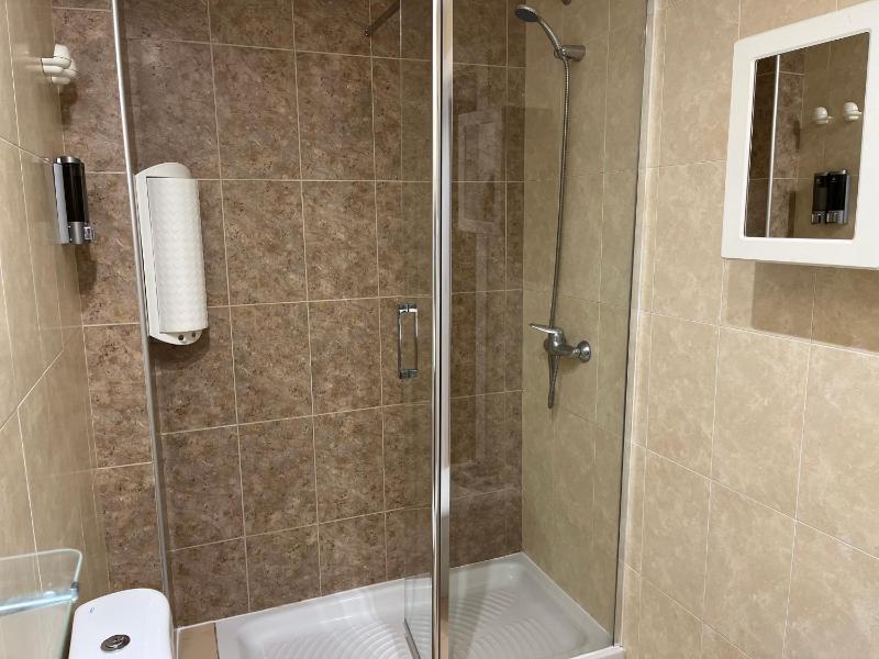 Large Two-Bedroom Apartment image 1