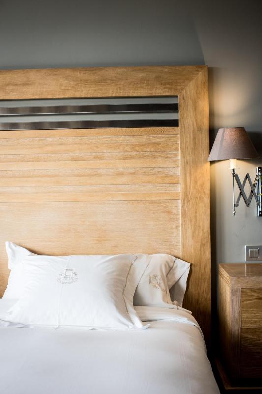 Premium Single Room image 4