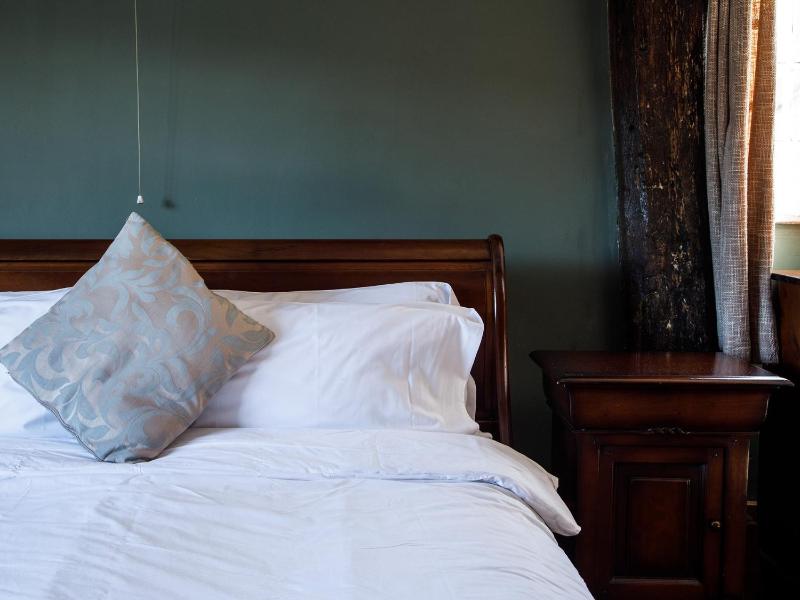 Quadruple Room image 2