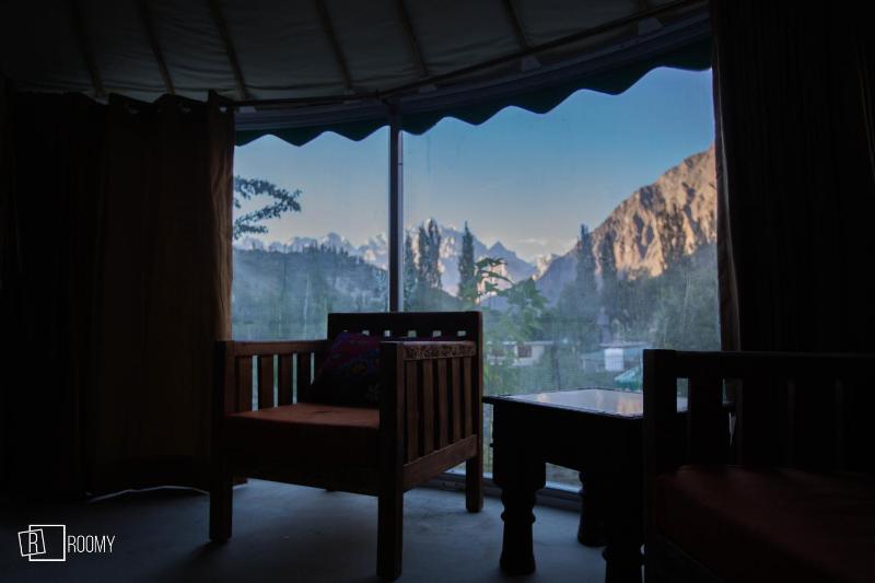 Roomy Yurts Gulmit Hunza - image 12