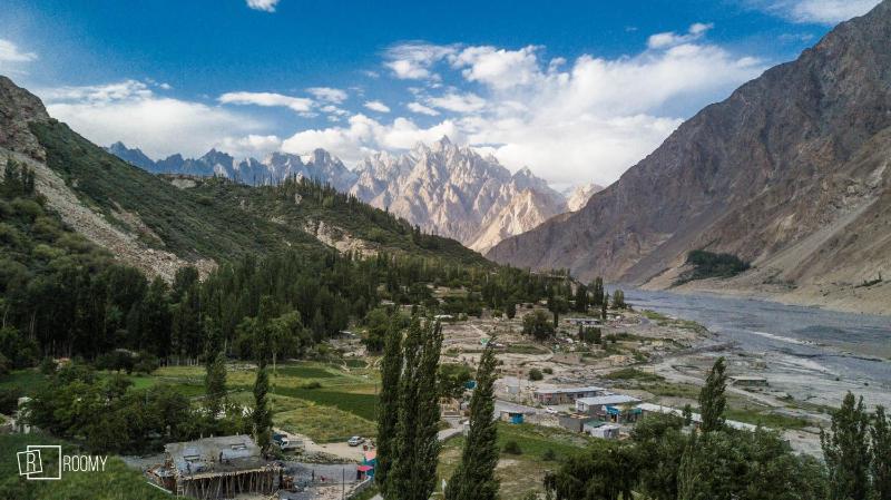 Roomy Yurts Gulmit Hunza - image 8