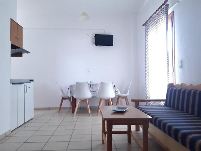 Skiathos Maria Apartments - image 3