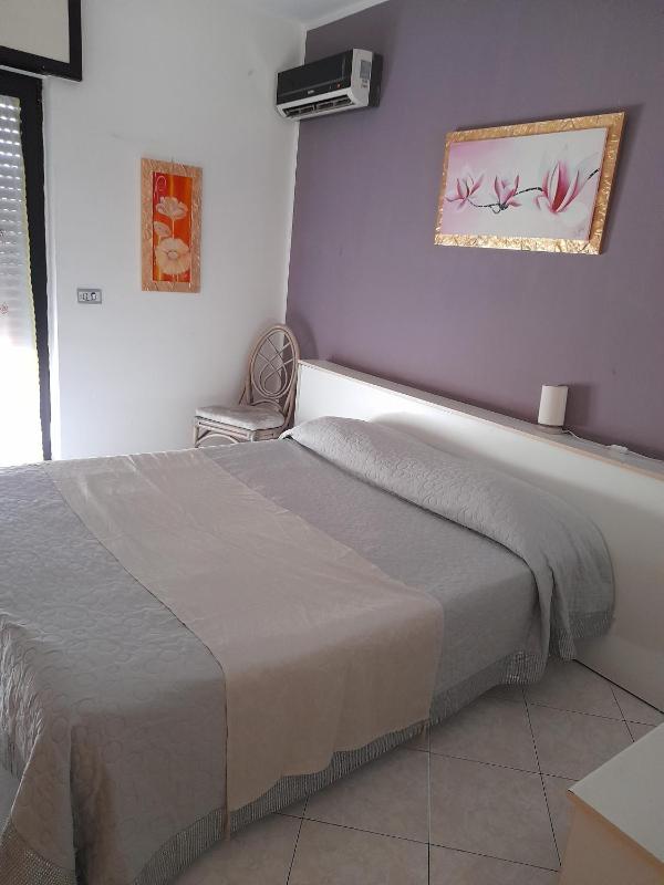 Triple Room with Balcony image 1