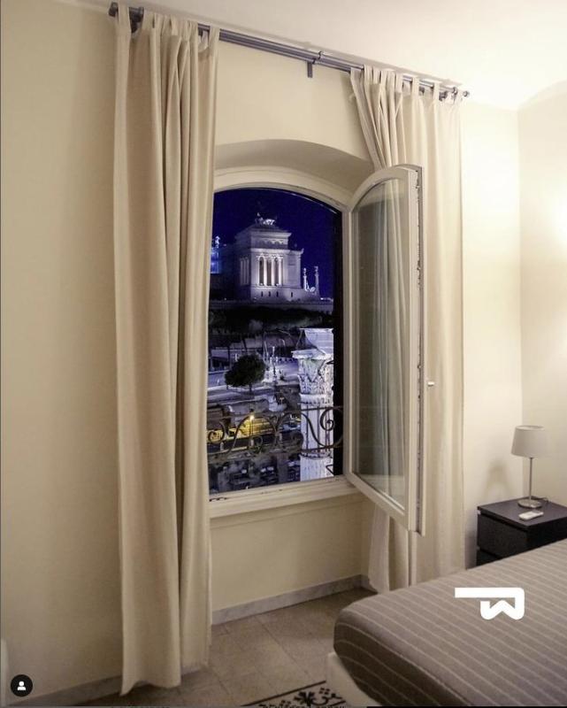 Superior Double or Twin Room with City View image 3