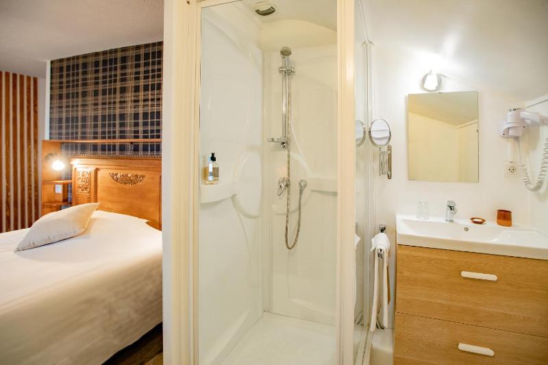 Single Room image 4