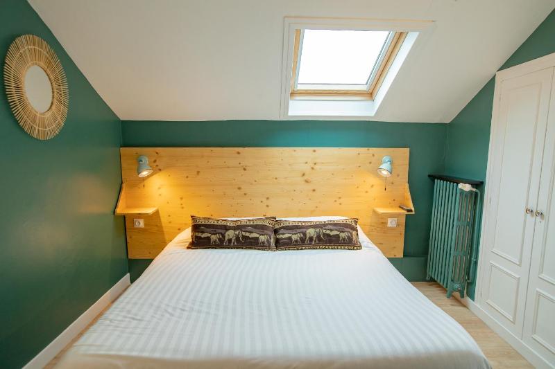 Comfort Triple Room image 4