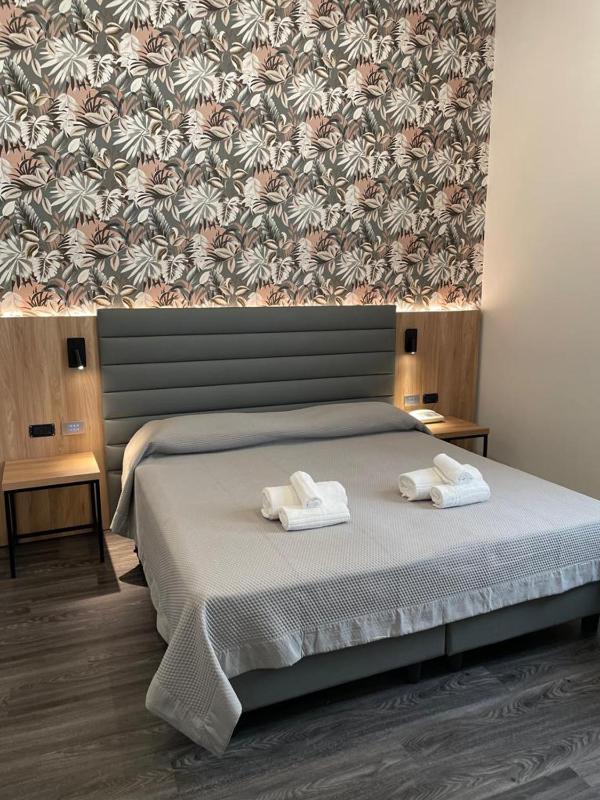Single Room image 3