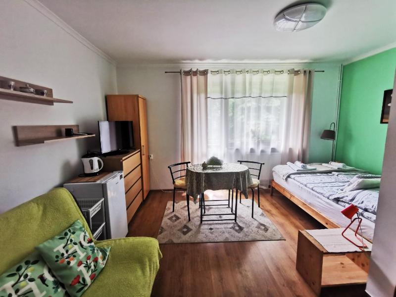 Triple Room image 1