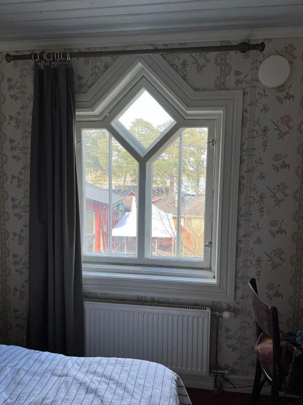 Double Room with Shared Bathroom image 4