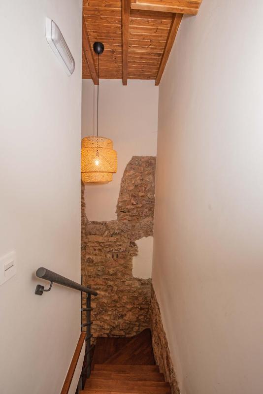 Two-Bedroom Apartment image 3