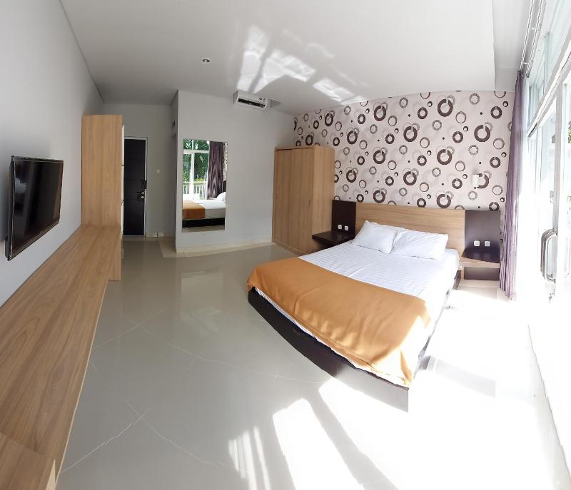 Lushy Hostel Canggu - image 25