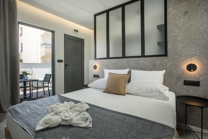 Executive Suite image 2