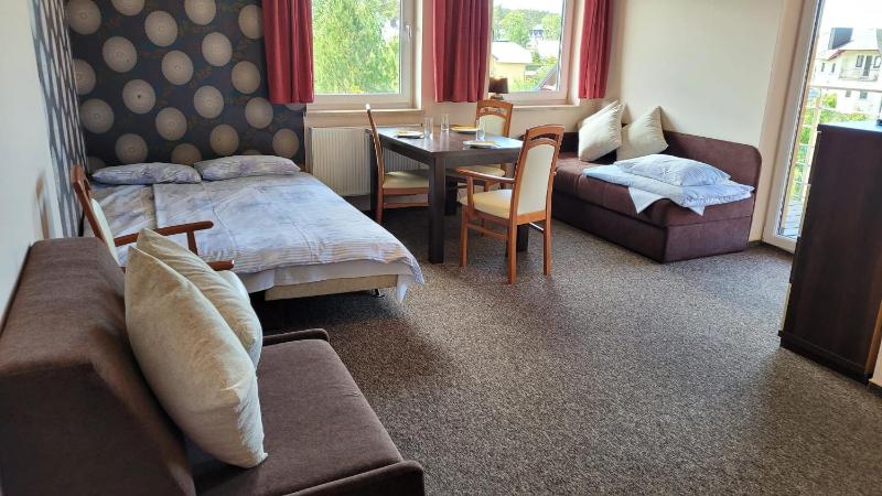 Quadruple Room image 3