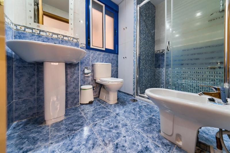 Holidays2Malaga Ayala 450 mts from beach & Terrace - image 15