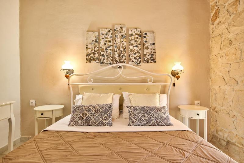 Two-Bedroom Villa image 4