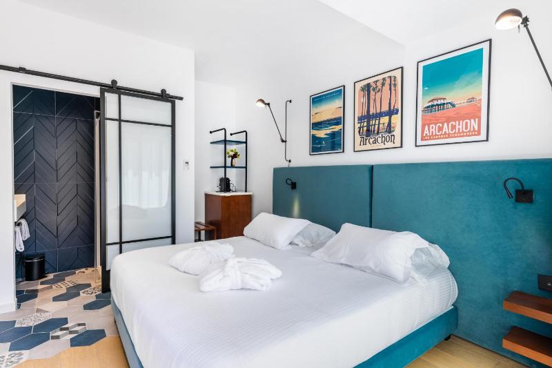 Urban Style Victoria Boutique Hotel - image 18