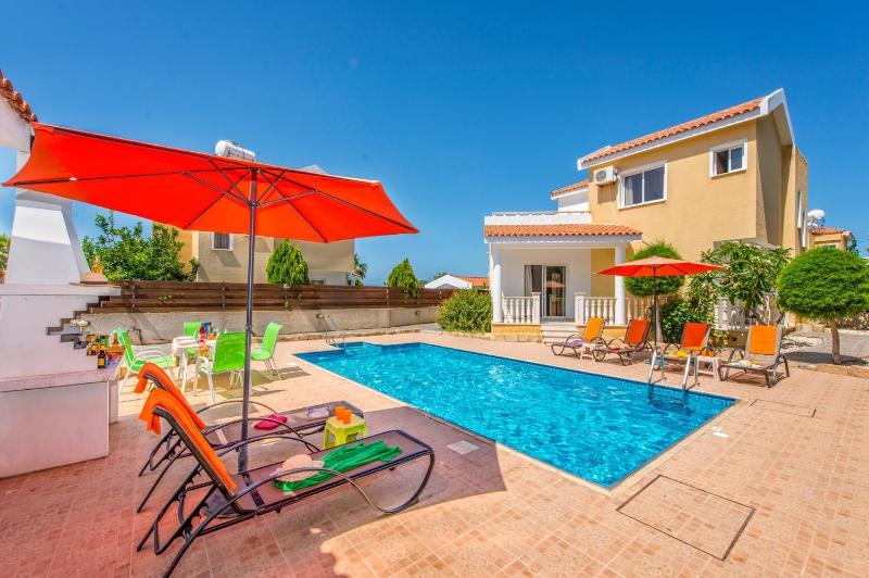 Villa Magnolia by Villa Plus - image 9