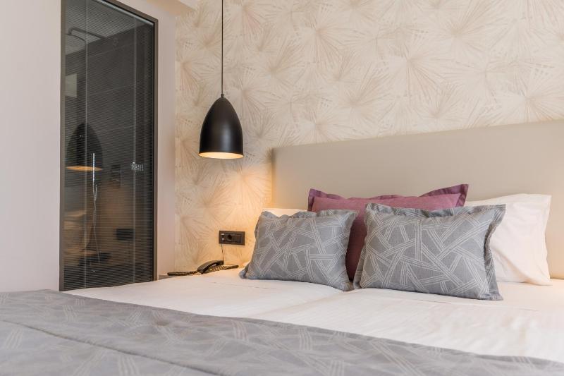 Single Room image 2