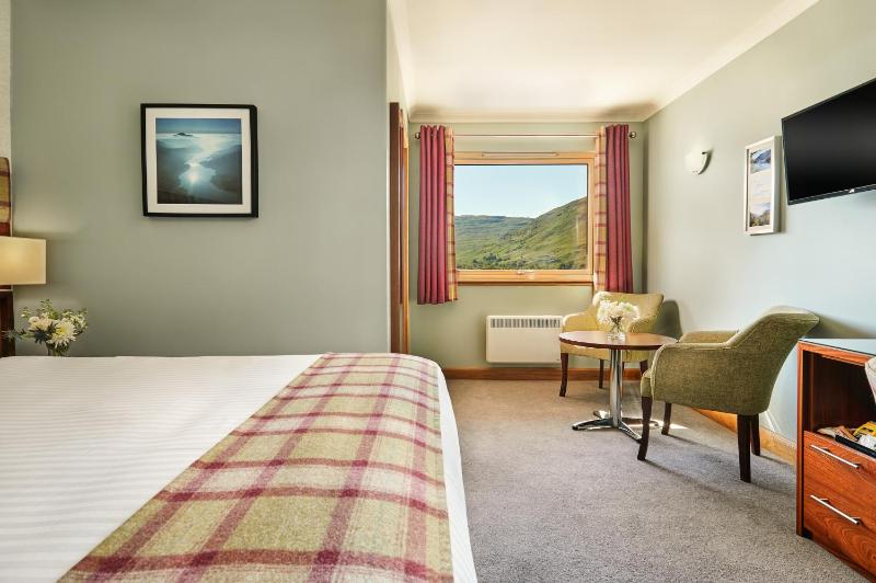 Double Room with View image 3