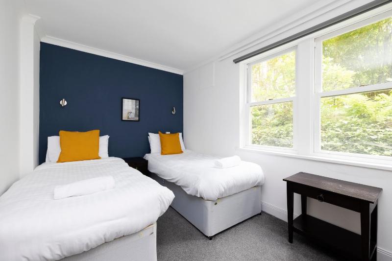 Family Room with Private Bathroom image 4